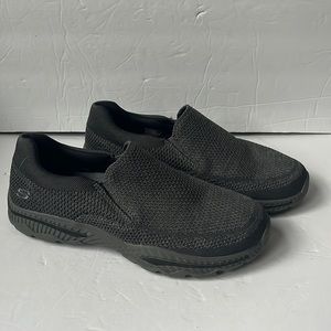 Skechers Creston-Barrow Men’s Relaxed Fit Dark Gray size 9 Memory Foam